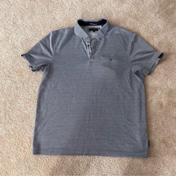 EUC Men’s Ted Baker Short Sleeved Polo! - Picture 1 of 7